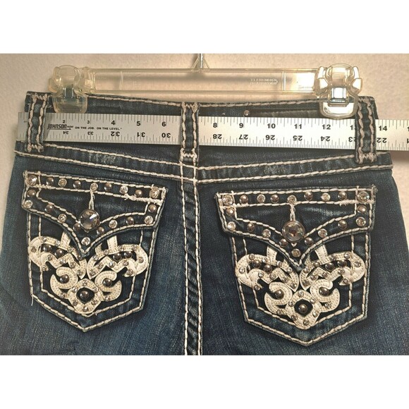 La Idol Womens Shorts Bermuda Length Jeans Jr Size 5 Bling Rhinestone Pockets - Picture 16 of 16